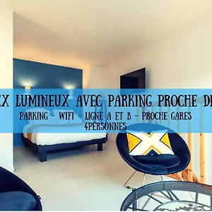 Appartement Duplex Coquet Avec Parking Proche Centre-ville De Lyon, Villeurbanne